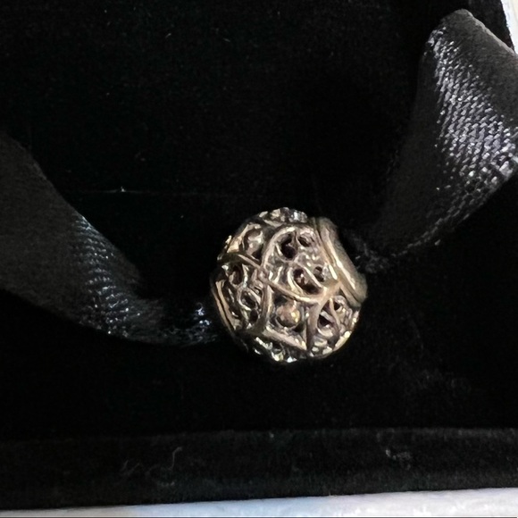 Pandora Essence Collection Charm - Picture 3 of 5